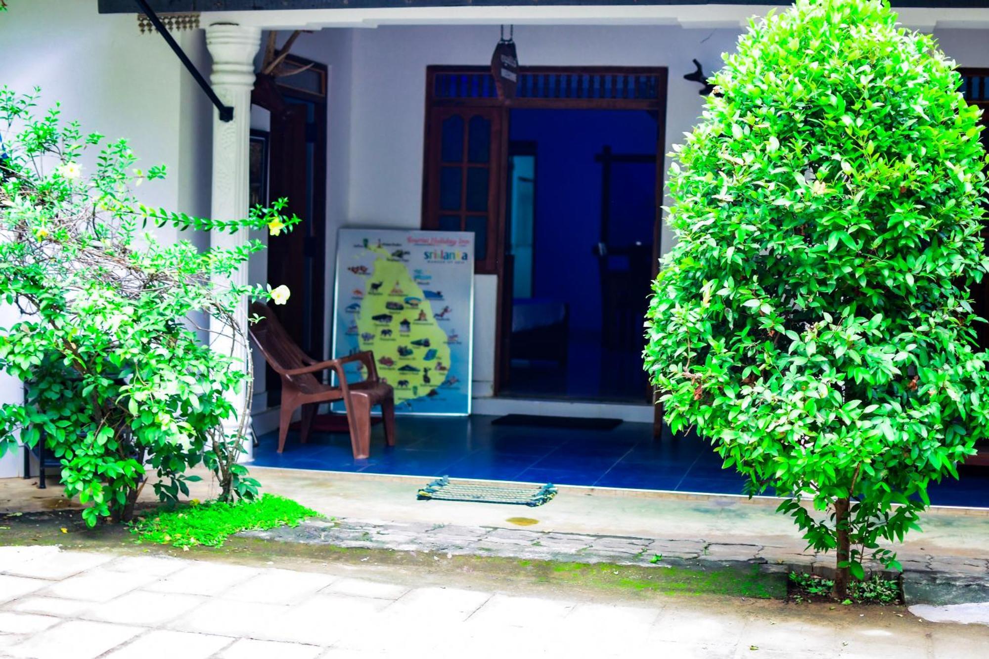 Tourist Holiday Inn Dambulla Exteriér fotografie